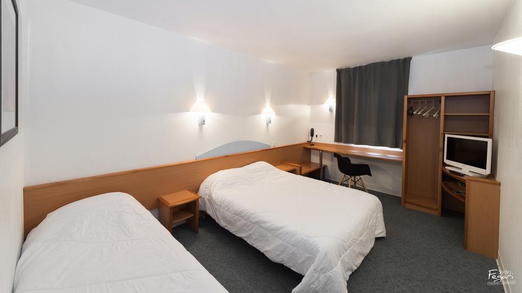 Hotel First Rodez Phòng bức ảnh